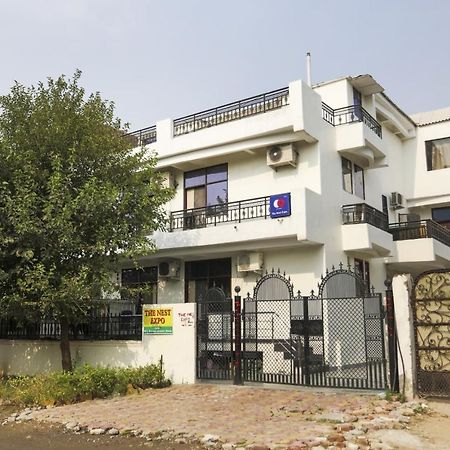 Capital O The Nest Expo Near Pvr Ansal Plaza Greater Noida Hotel Luaran gambar