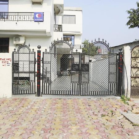 Capital O The Nest Expo Near Pvr Ansal Plaza Greater Noida Hotel Luaran gambar