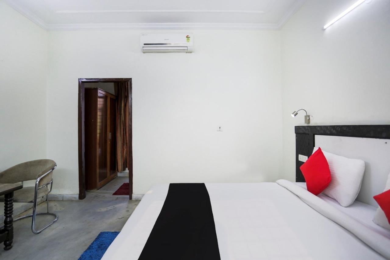 Capital O The Nest Expo Near Pvr Ansal Plaza Greater Noida Hotel Luaran gambar