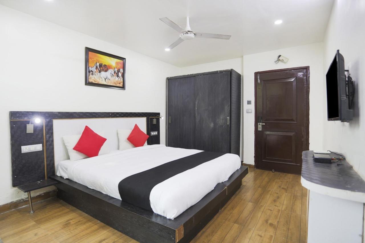 Capital O The Nest Expo Near Pvr Ansal Plaza Greater Noida Hotel Luaran gambar